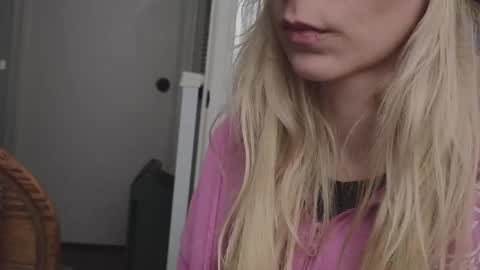 Snapshot of xxxxxqueenxxxxx chatting on 01-04-25, 04:23 anothabunbun online show from 01-04-25, 04:23