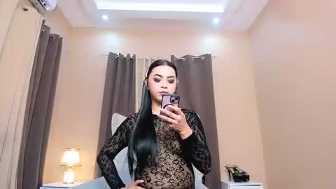 xyneeharte online show from 06-21-26, 12:57