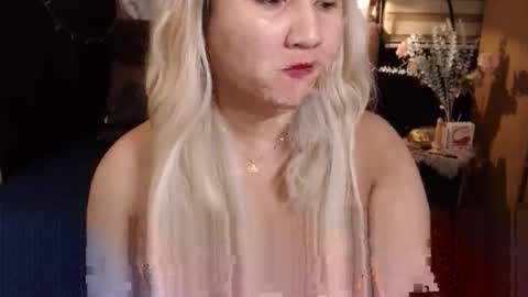 Snapshot of xyourtastyprincess chatting on 01-12-26, 11:04 Angela online show from 01-12-26, 11:04