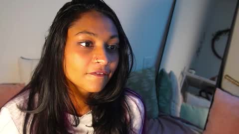 Snapshot of xzaramx chatting on 12-02-25, 03:40 Zara online show from 12-02-25, 03:40