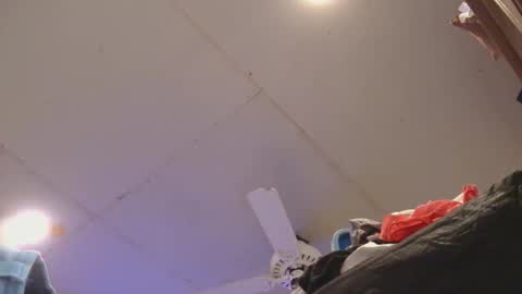 Snapshot of xzbib chatting on 01-11-26, 10:37 Xzbib online show from 01-11-26, 10:37