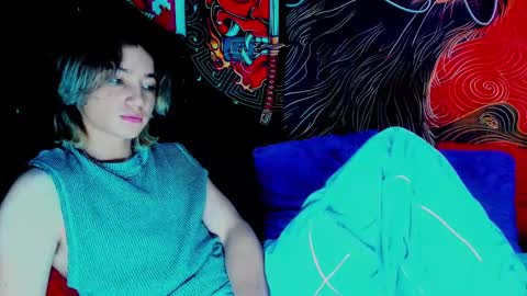 xzerox_ online show from 10-10-25, 04:00