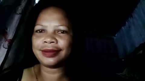Snapshot of yadly143 chatting on 05-16-26, 09:35 yadly143 online show from 05-16-26, 09:35