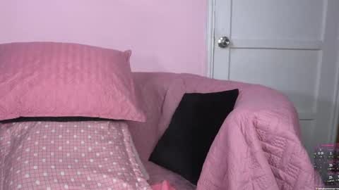 petronila online show from 09-18-25, 01:18