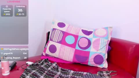 Yahaira online show from 01-11-25, 06:23