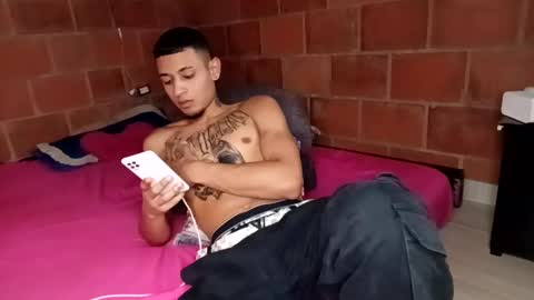 Yajz online show from 10-16-25, 07:04