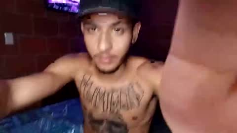 Snapshot of yajz chatting on 12-23-25, 12:52 Yajz online show from 12-23-25, 12:52