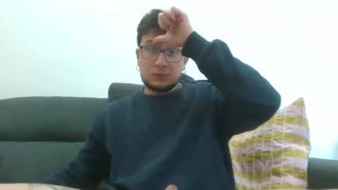 Snapshot of yakajoe97 chatting on 12-18-25, 02:34 yakajoe97 online show from 12-18-25, 02:34