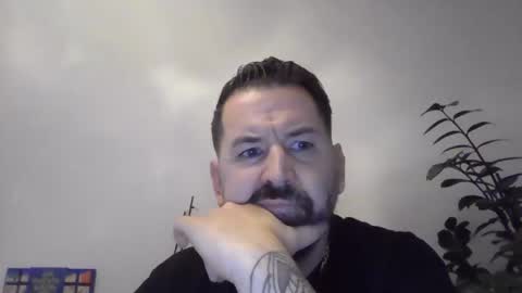 Snapshot of yakijoe chatting on 11-18-25, 10:36 yakijoe online show from 11-18-25, 10:36