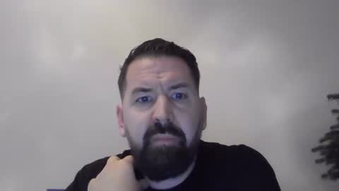 Snapshot of yakijoe chatting on 12-15-25, 11:20 yakijoe online show from 12-15-25, 11:20