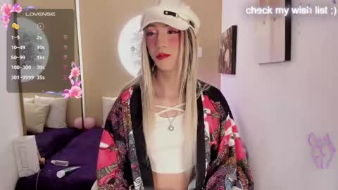 Yaki online show from 04-17-26, 04:04