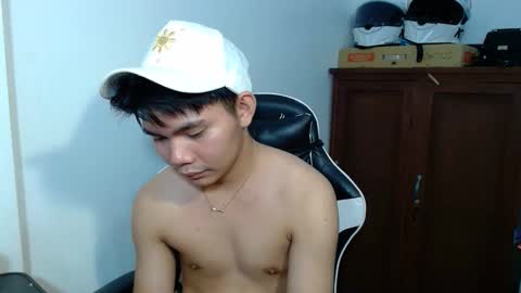 Snapshot of yamati21 chatting on 01-14-26, 03:39 Eian online show from 01-14-26, 03:39