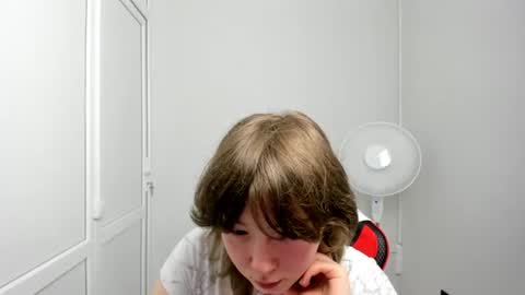 Snapshot of yamihoshii chatting on 07-07-26, 06:38 Sofia online show from 07-07-26, 06:38