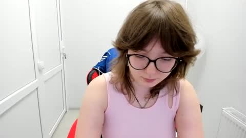 Snapshot of yamihoshii chatting on 07-14-26, 10:21 Sofia online show from 07-14-26, 10:21