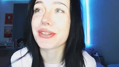 Yami online show from 11-12-25, 12:44