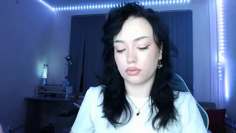 Yami online show from 04-13-26, 06:46