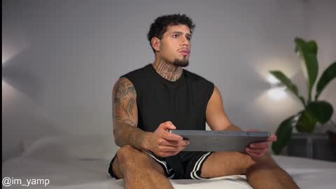 Snapshot of yamp_bigcock chatting on 02-14-26, 01:24 yamp sambrano online show from 02-14-26, 01:24