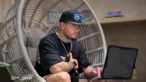 yamp sambrano online show from 04-25-26, 03:31