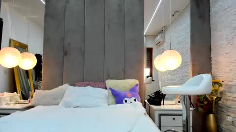 Yana  online show from 03-04-25, 07:08