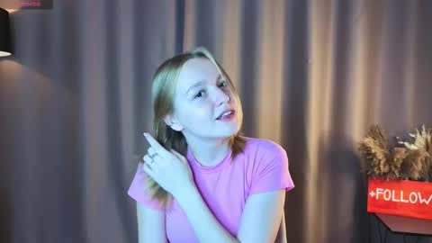 Snapshot of yangsperanza chatting on 09-18-25, 01:13 Kate online show from 09-18-25, 01:13