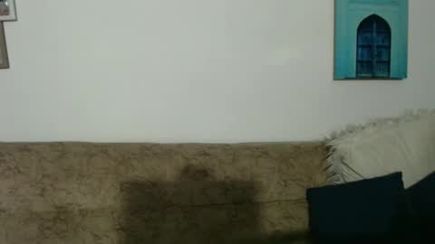 Yani online show from 01-19-25, 06:42