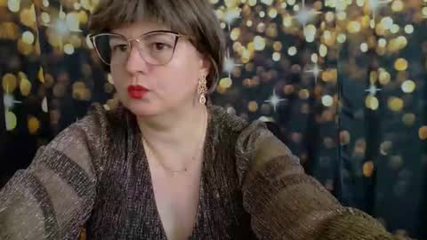 Snapshot of yanikka chatting on 10-28-25, 11:14 Anika online show from 10-28-25, 11:14