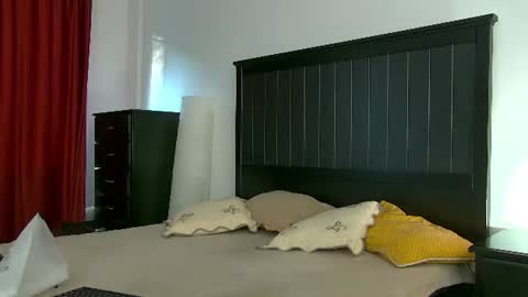 Snapshot of yanira_ass_ chatting on 06-24-26, 04:11 yanira_ass_ online show from 06-24-26, 04:11