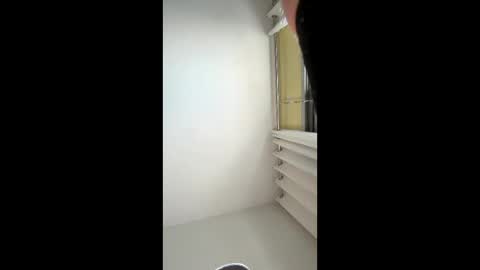 yannisv online show from 12-17-24, 09:50