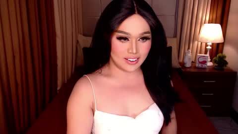 Allisonn online show from 03-04-25, 07:01