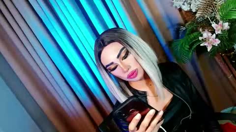 miss yasii online show from 02-08-25, 08:10