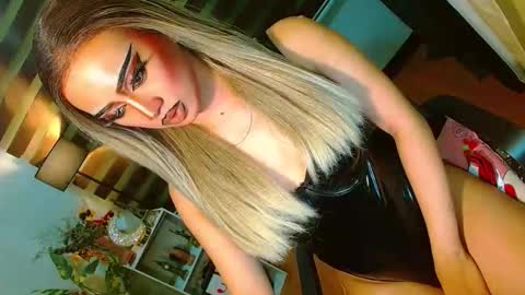 Snapshot of yasii19 chatting on 04-30-26, 08:57 miss yasii online show from 04-30-26, 08:57