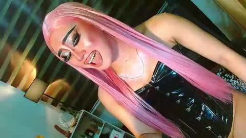 Snapshot of yasii19 chatting on 05-27-26, 03:31 miss yasii online show from 05-27-26, 03:31