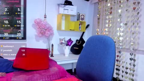 Snapshot of yasmin_goldenst chatting on 12-04-24, 10:41 Yasemin online show from 12-04-24, 10:41