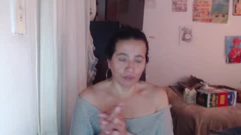 Snapshot of yasmin_love85 chatting on 12-02-25, 05:19 yasmin_love85 online show from 12-02-25, 05:19