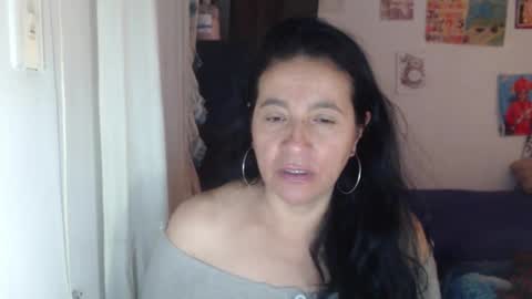 Snapshot of yasmin_love85 chatting on 04-13-26, 02:22 yasmin_love85 online show from 04-13-26, 02:22