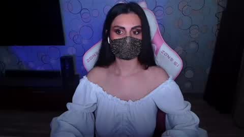 yasmina online show from 06-27-26, 05:01
