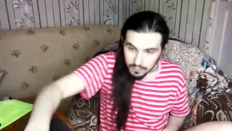 Snapshot of yatocka chatting on 03-16-26, 07:12 Sven online show from 03-16-26, 07:12