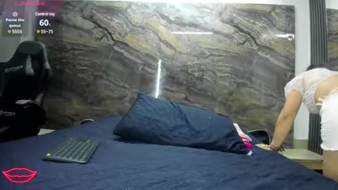 Snapshot of yaya____ chatting on 03-02-25, 03:56 yaya____ online show from 03-02-25, 03:56