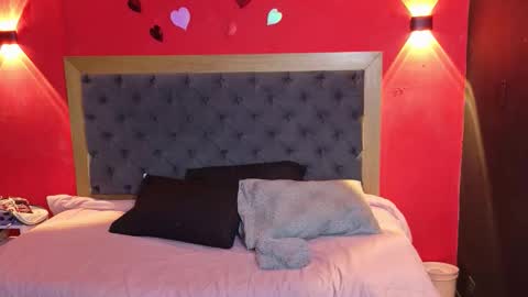 YAYA online show from 03-15-26, 03:01