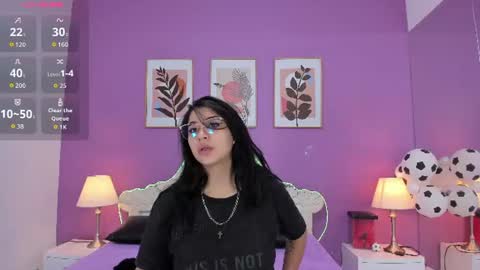 Snapshot of yayaqueen chatting on 07-16-26, 11:49 Yaya online show from 07-16-26, 11:49