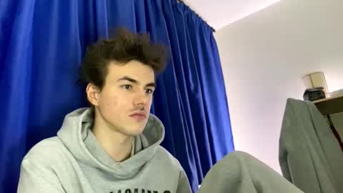 yayay333 online show from 03-25-26, 07:09