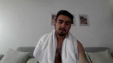Snapshot of yayo404 chatting on 05-22-26, 11:21 yayo404 online show from 05-22-26, 11:21