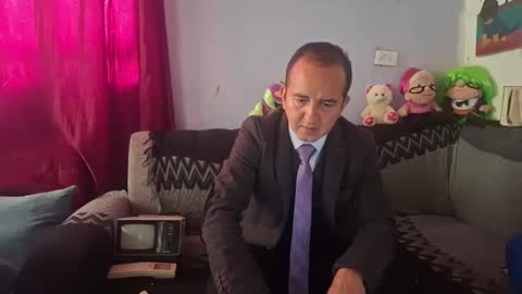 Hazzan online show from 09-08-25, 02:16