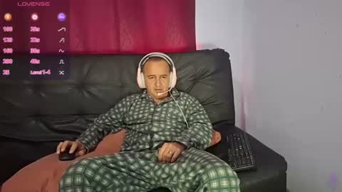 Hazzan online show from 07-14-26, 03:29