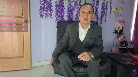Hazzan online show from 07-20-26, 02:08