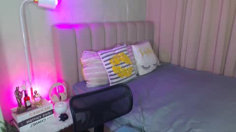 Yazzi online show from 02-02-25, 12:35