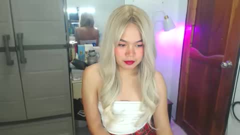 Yazzi online show from 04-21-26, 01:42