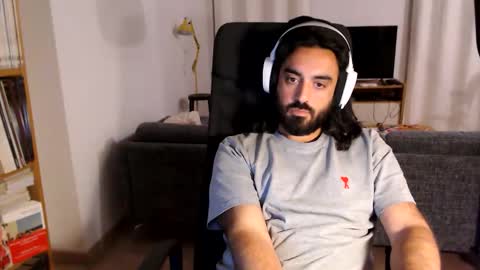 Snapshot of yeeaahoo chatting on 10-15-25, 06:19 yeeaahoo online show from 10-15-25, 06:19