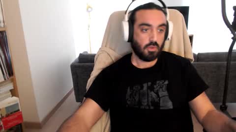 yeeaahoo online show from 12-04-25, 02:59