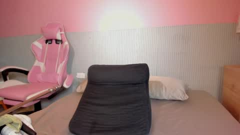 yeika_foxy online show from 04-11-26, 11:36